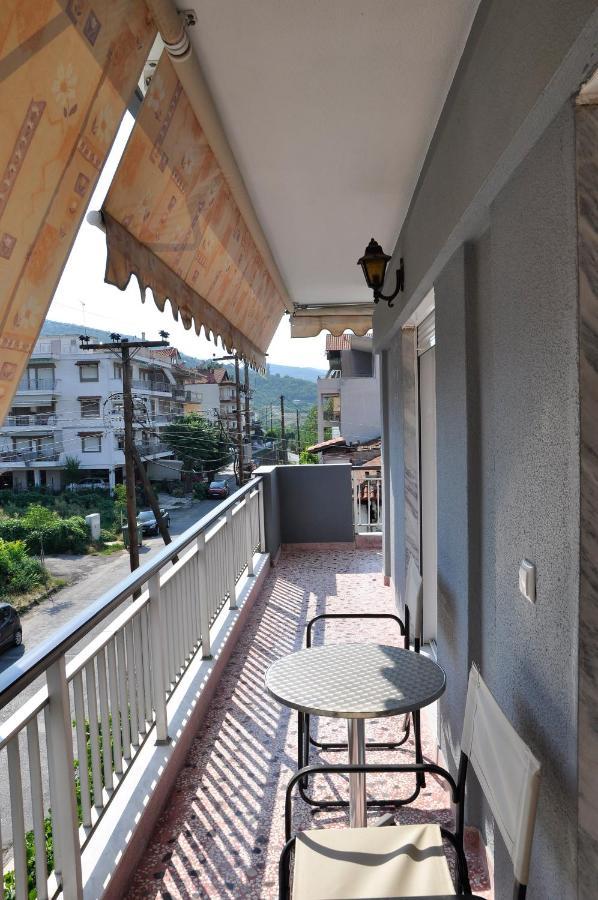 Friendly Flat 3 Apartment Édessa Ngoại thất bức ảnh